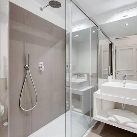 Vantaggio روما