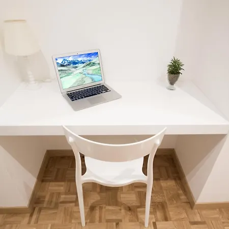 Vantaggio Apartamento *